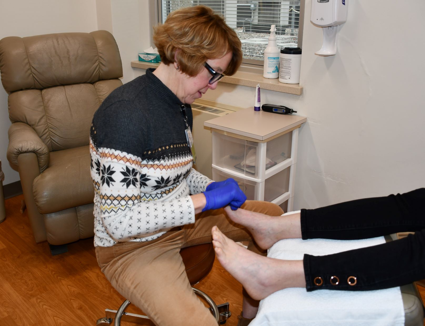 Six Ideas for Balanced Toenails | Press Area